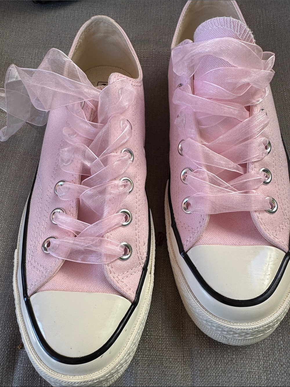 Pink Canvas Low-Top Sneakers with Sheer Ribbon Laces 39.5 8.5 9